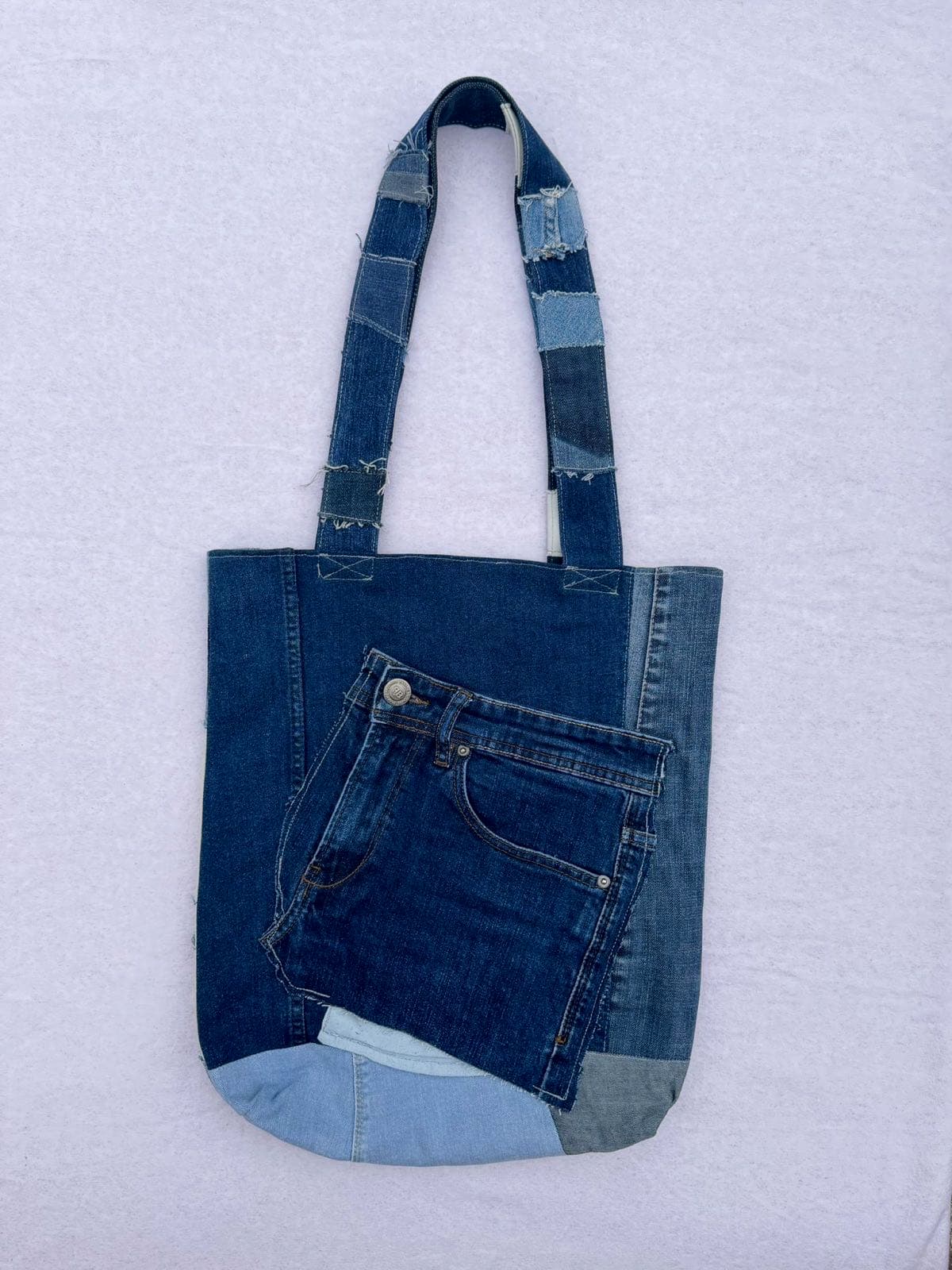 TB-002/030, photo 2 sur 4