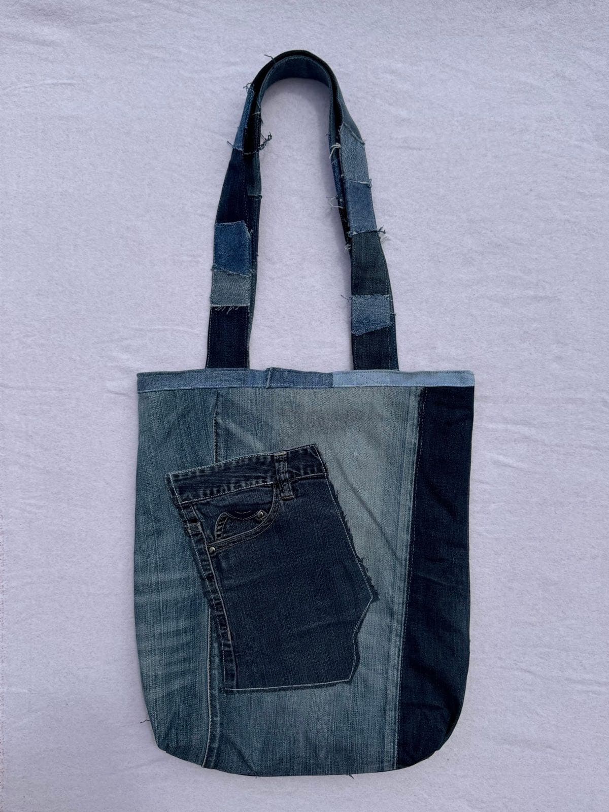 TB-004/030, photo 2 sur 4