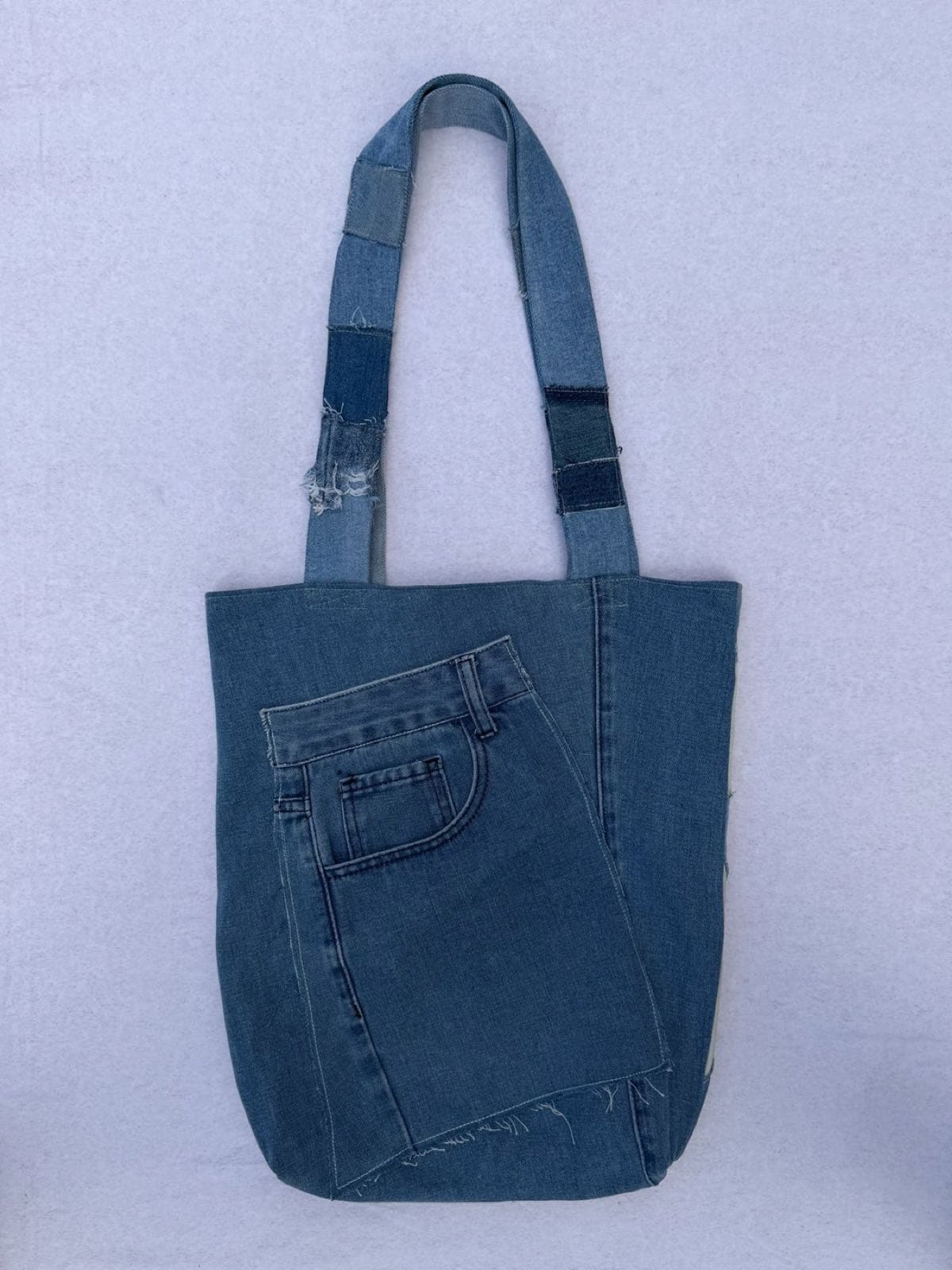 Sac en jean recyclé TB-018/030, dos avec la poche avant