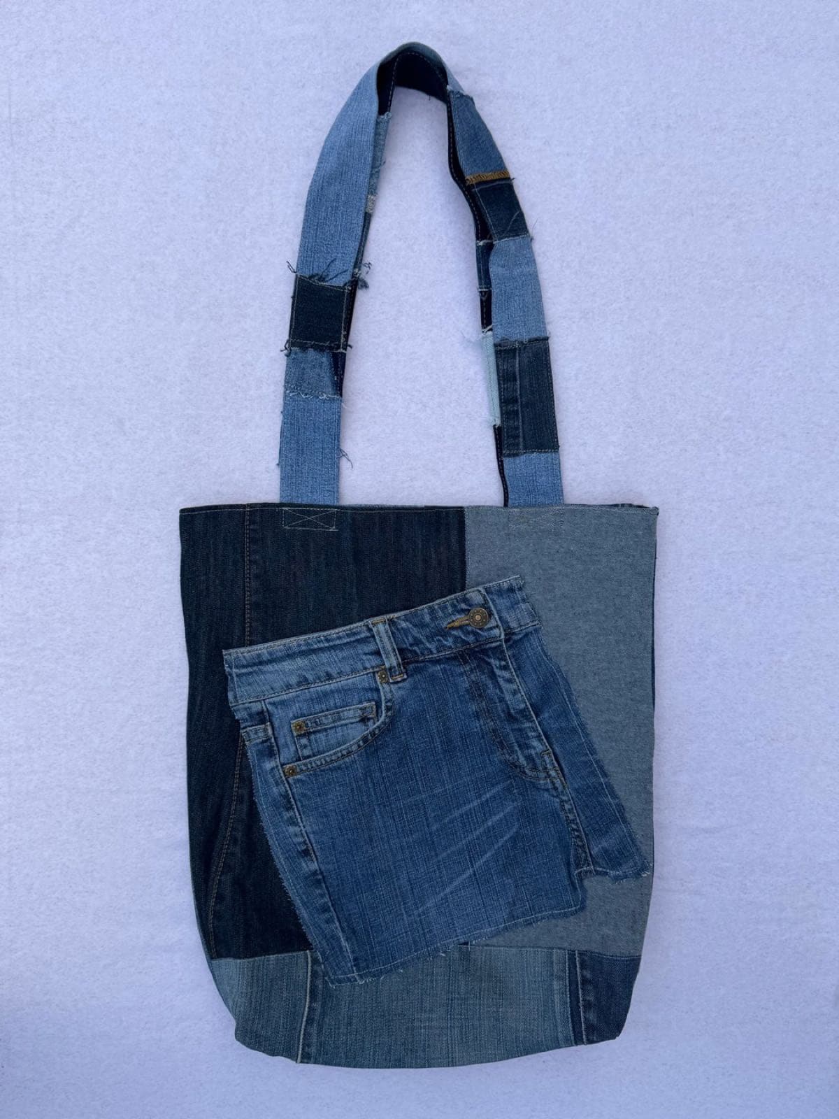 Sac en jean recyclé TB-021/030, dos avec la poche avant