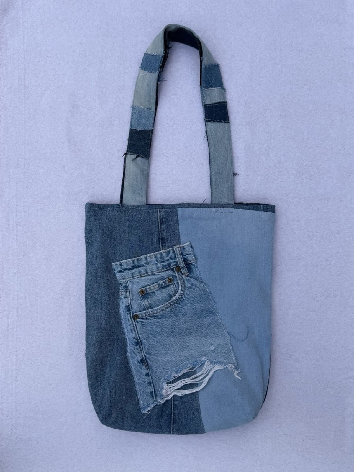 Sac en jean recyclé TB-026/030, dos avec la poche avant